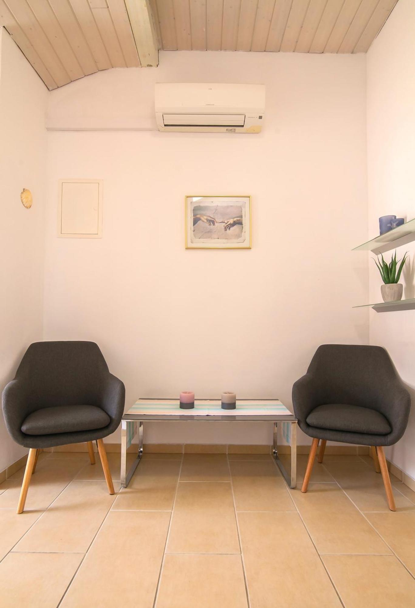 Helvetia Sunny Apartments Bol Bagian luar foto