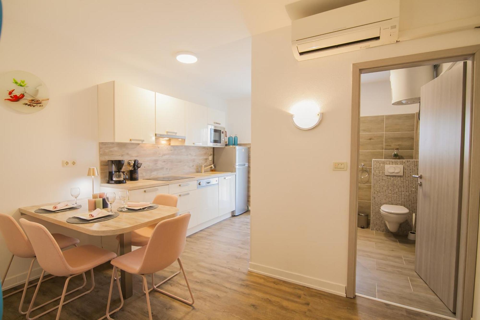 Helvetia Sunny Apartments Bol Bagian luar foto