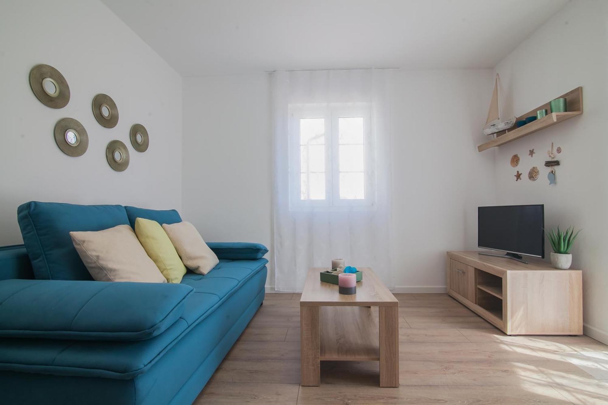 Helvetia Sunny Apartments Bol Bagian luar foto